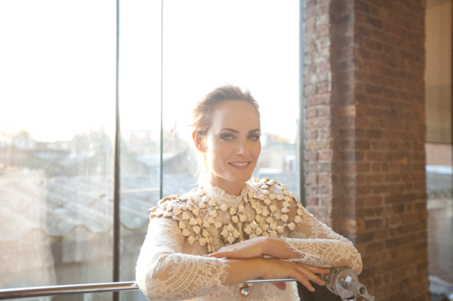 H&M Conscious – Amber Valletta ist das neue Gesicht für Frühjahr 2014
